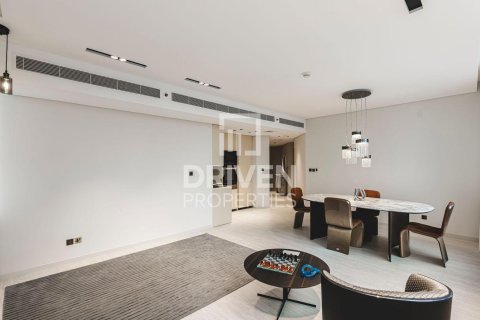 Apartment in DIFC, Dubai 2 bedrooms, 118.73 sq.m. № 128232 - photo 3