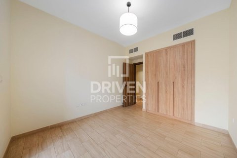 Apartment in Business Bay, Dubai 2 bedrooms, 127 sq.m. № 86546 - photo 13