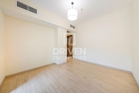 Apartment in Business Bay, Dubai 2 bedrooms, 127 sq.m. № 86546 - photo 15