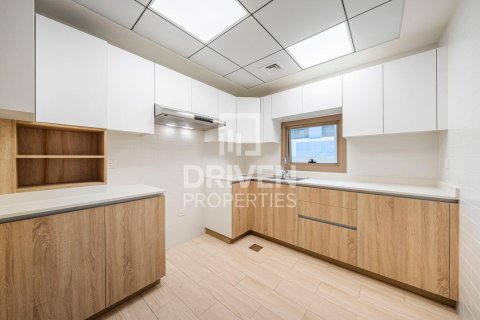 Apartment in Business Bay, Dubai 2 bedrooms, 127 sq.m. № 86546 - photo 8