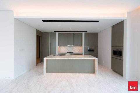 Купить квартиру в Дубае: 4 спальни, 480.9м², № 71678 - фото 5