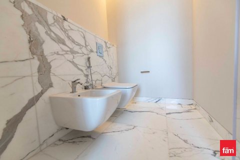 Купить квартиру в Дубае: 4 спальни, 480.9м², № 71678 - фото 16