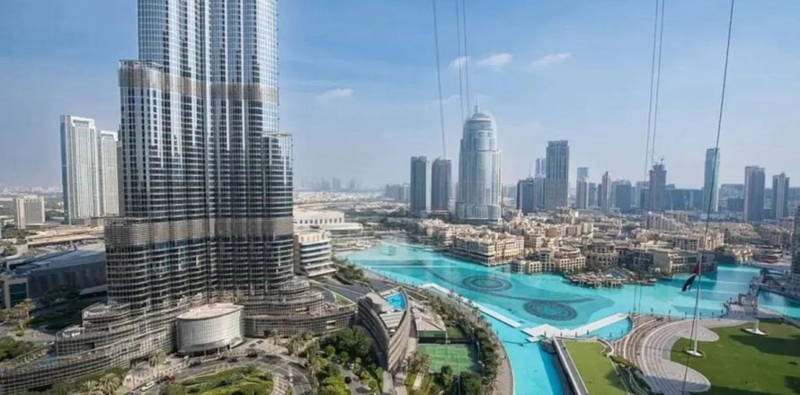 Квартира в Дубае, 4 спальни, 480.9м², № 71678