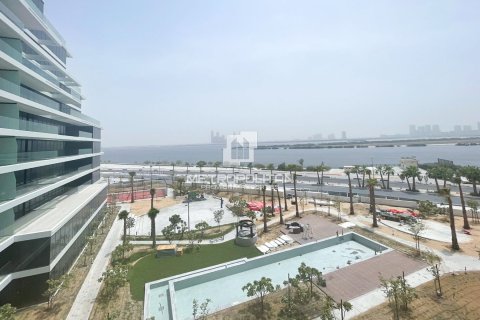 Duplex in Al Jaddaf, Dubai 3 bedrooms, 355 sq.m. № 74062 - photo 4