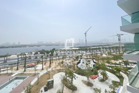 Duplex in Al Jaddaf, Dubai 3 bedrooms, 355 sq.m. № 74062 - photo 7