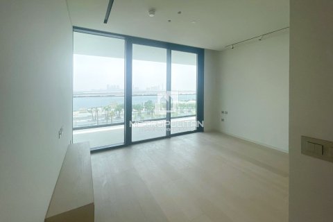 Duplex in Al Jaddaf, Dubai 3 bedrooms, 355 sq.m. № 74062 - photo 2
