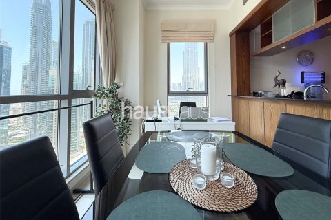 Снять в аренду квартиру в The Residences, Даунтаун Дубай (Даунтаун Бурдж Дубай), Дубай: 1 спальня, 84м², № 45240 - фото 2
