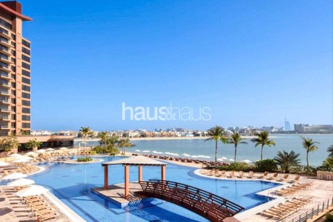 Apartment in Palm Jumeirah, Dubai 1 bedroom, 143 sq.m. № 45229 - photo 2