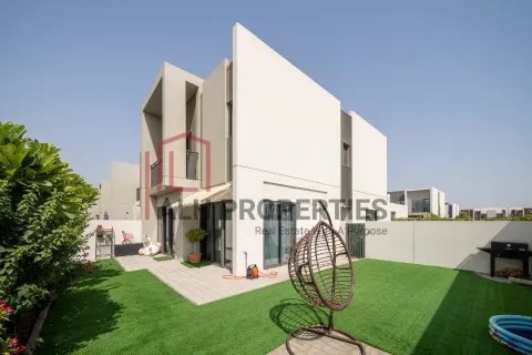 Maison de ville à Villanova, Dubai Land, Dubai, 4 chambres, 304 m², № 92818