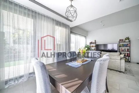 Townhouse in Villanova, Dubai Land, Dubai 4 bedrooms, 304 sq.m. № 92818 - photo 3