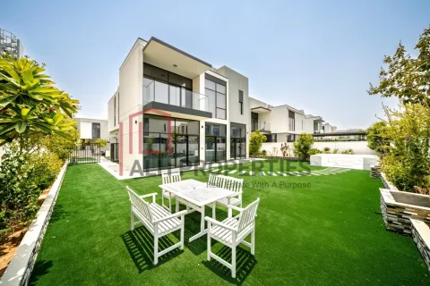 Villa à Murooj Al Furjan, Al Furjan, Dubai, 4 chambres, 608 m², № 92817