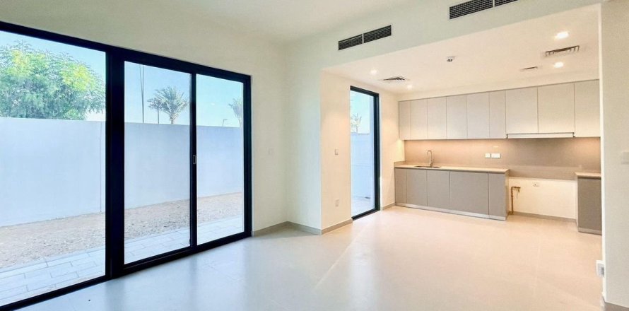 Villa à Dubai, 4 chambres, 262.2 m², № 100265