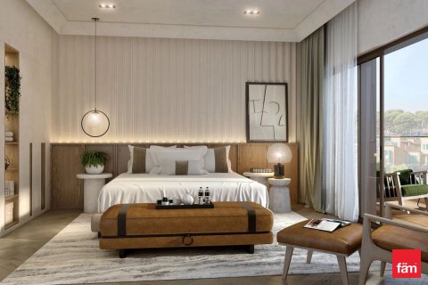 Купить виллу в Дубае: 5 спален, 219.6м², № 100256 - фото 4