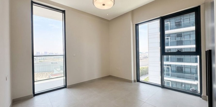 Apartment in Dubai 2 bedrooms, 111.6 sq.m. № 113797