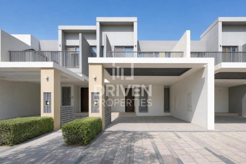 Таунхаус в Elan, Tilal Al Ghaf, Дубай, 3 спальни, 140.47м², № 135724