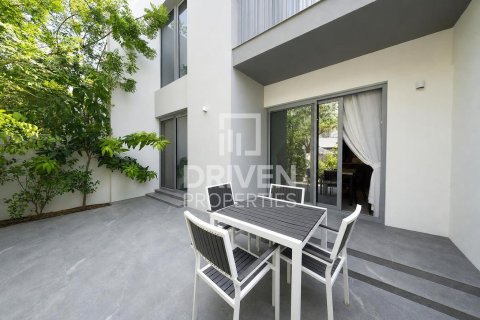 Townhouse in Elan, Tilal Al Ghaf, Dubai 3 bedrooms, 140.47 sq.m. № 135724 - photo 6