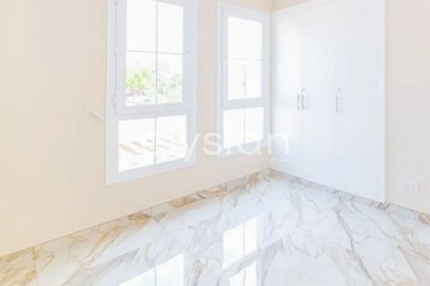 Villa en Springs 15, The Springs, Dubai, 3 dormitorios, 434 m², № 38130 - foto 13