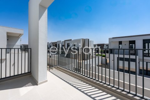 Adosado en EMAAR South, Dubai South (Dubai World Central), Dubai, 3 dormitorios, 177 m², № 38129 - foto 11