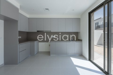 Adosado en EMAAR South, Dubai South (Dubai World Central), Dubai, 3 dormitorios, 177 m², № 38129 - foto 8