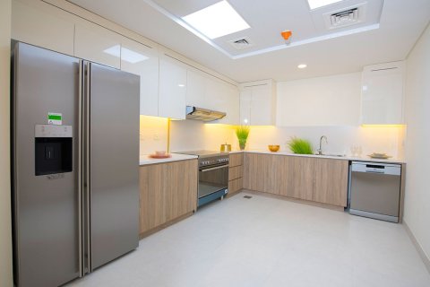 Купить квартиру в Мирдифом, Дубай: 1 спальня, 94м², № 30194 - фото 7