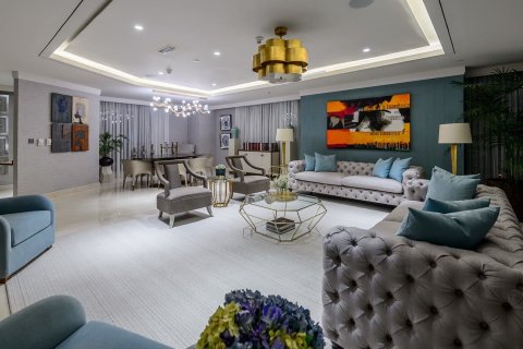 Apartment in THE RESIDENCES JLT in Jumeirah Lake Towers, Dubai 3 bedrooms, 296 sq.m. № 30205 - photo 1