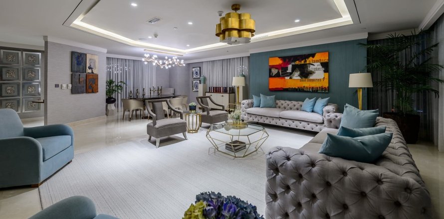 Apartment in THE RESIDENCES JLT in Jumeirah Lake Towers, Dubai 3 bedrooms, 296 sq.m. № 30205