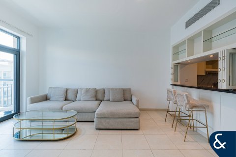 Apartment in The Views, Dubai 1 bedroom, 77 sq.m. № 88969 - photo 3