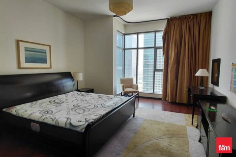 Appartement à Dubai, 2 chambres, 156.1 m², № 111034 - photo 2