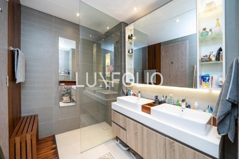 Купить квартиру в Дубай Марине, Дубай: 2 спальни, 164м², № 45579 - фото 12