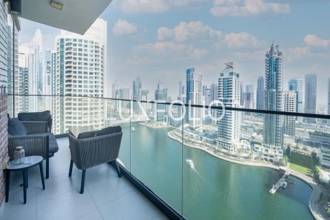 Купить квартиру в Дубай Марине, Дубай: 2 спальни, 164м², № 45579 - фото 2