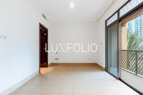 Apartamento en Old Town, Dubai, 3 dormitorios, 183 m², № 45578 - foto 5