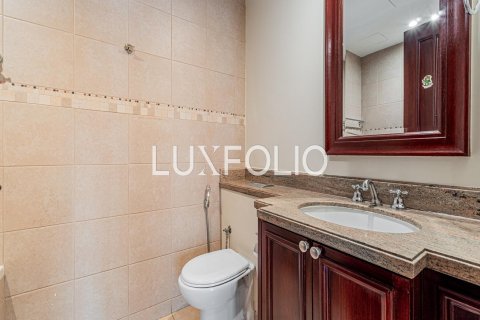 Apartamento en Old Town, Dubai, 3 dormitorios, 183 m², № 45578 - foto 3