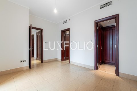 Apartamento en Old Town, Dubai, 3 dormitorios, 183 m², № 45578 - foto 7
