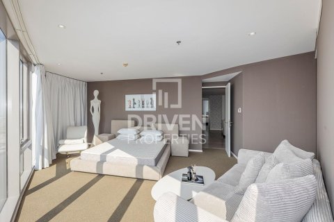 Apartamento en D1 Tower, Culture Village, Dubai, 3 dormitorios, 176.14 m², № 127283 - foto 4