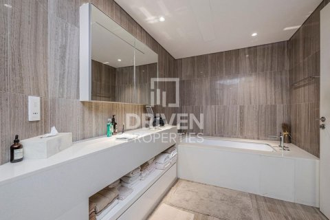 Apartamento en D1 Tower, Culture Village, Dubai, 3 dormitorios, 176.14 m², № 127283 - foto 17