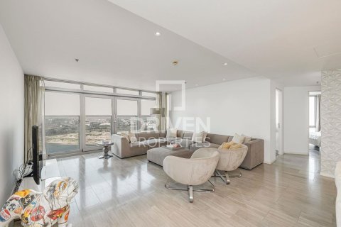 Apartamento en D1 Tower, Culture Village, Dubai, 3 dormitorios, 176.14 m², № 127283 - foto 2