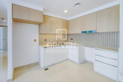 Apartment in 17 Icon Bay, Dubai Creek Harbour (The Lagoons), Dubai 2 bedrooms, 101.64 sq.m. № 127285 - photo 9
