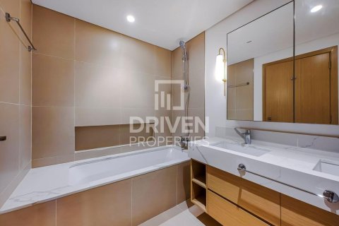 Apartment in 17 Icon Bay, Dubai Creek Harbour (The Lagoons), Dubai 2 bedrooms, 101.64 sq.m. № 127285 - photo 7