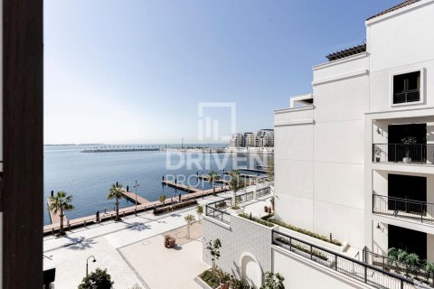 Apartment in La Mer, Jumeirah, Dubai 2 bedrooms, 121.61 sq.m. № 136568 - photo 14