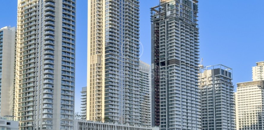 Apartamento en EMAAR Beachfront, Dubai Harbour, Dubai, 4 dormitorios, 230 m², № 101467