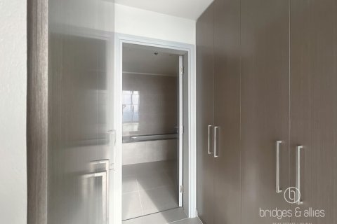 Appartement à Downtown Dubai (Downtown Burj Dubai), Dubai, 2 chambres, 102 m², № 101471 - photo 9