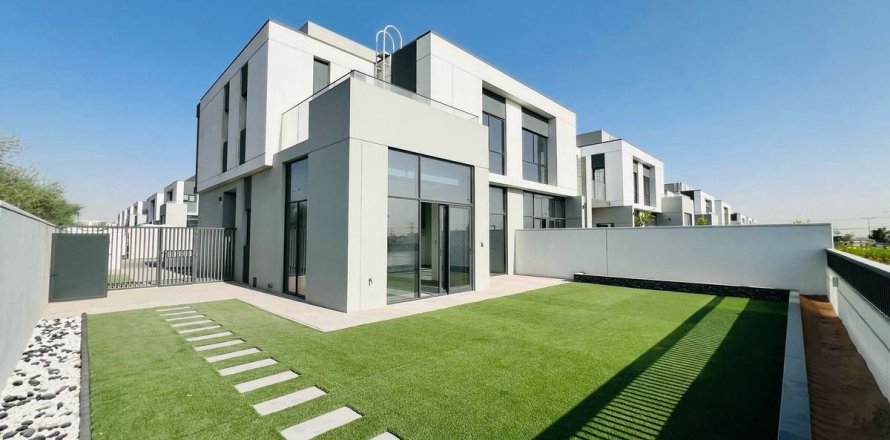 Таунхаус в Al Furjan, Дубай, 4 спальни, 347.8м², № 111420