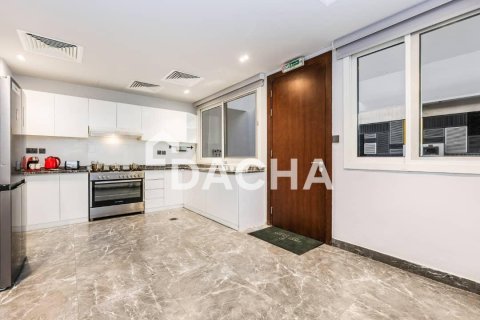 Villa in District 12, Jumeirah Village Circle, Dubai 4 bedrooms, 137 sq.m. № 110340 - photo 24