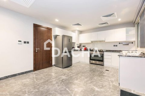 Villa in District 12, Jumeirah Village Circle, Dubai 4 bedrooms, 137 sq.m. № 110340 - photo 11