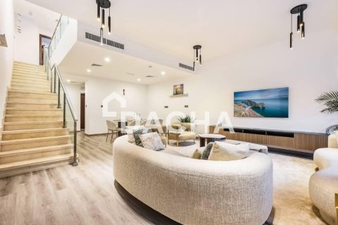 Villa in District 12, Jumeirah Village Circle, Dubai 4 bedrooms, 137 sq.m. № 110340 - photo 4