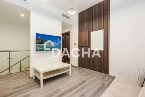 Villa in District 12, Jumeirah Village Circle, Dubai 4 bedrooms, 137 sq.m. № 110340 - photo 7