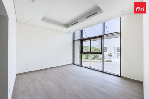 Villa en Dubai, 4 dormitorios, 570 m², № 24723 - foto 26