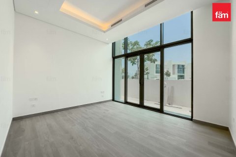Villa en Dubai, 4 dormitorios, 570 m², № 24723 - foto 8