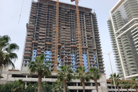 Квартира в Дубае, 2 спальни, 97.4м², № 92081