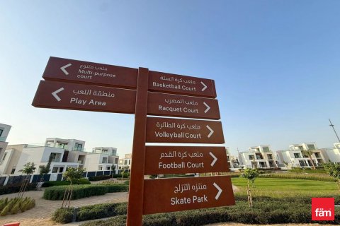 Villa à Dubai, 5 chambres, 615.4 m², № 92083 - photo 11